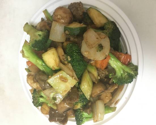 Beef Chop Suey 牛肉什碎